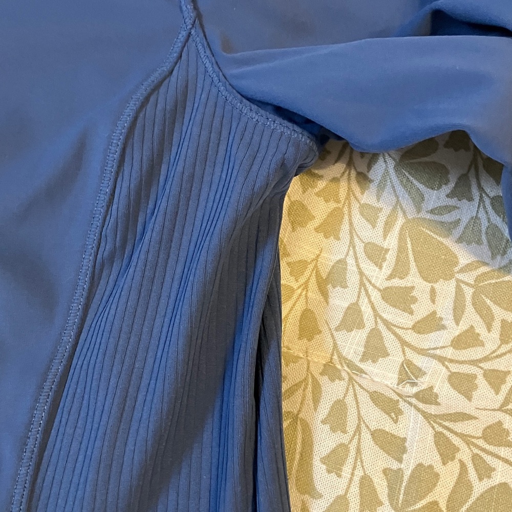 Spyder blue Long Sleeve Top Active wear Large - Picture 4 of 10